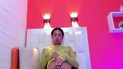 valeria montesio online show from 10.30.25