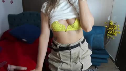 Valeria online show from 02.04.25