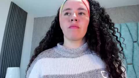 Valeria online show from 09.18.25