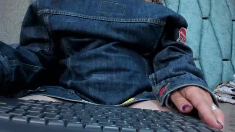 Valeria online show from 09.28.25