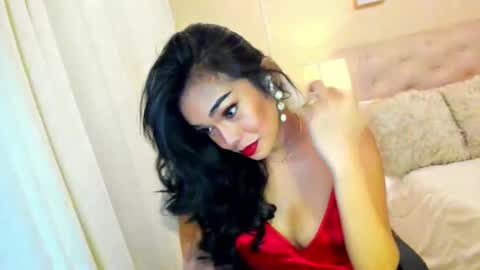 Valeria online show from 12.31.24