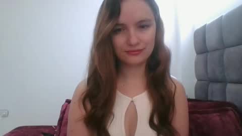 valeriafrannco online show from 01.08.25