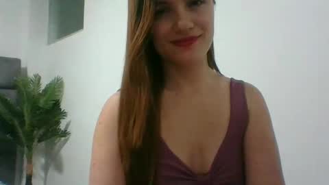 valeriafrannco online show from 02.10.25