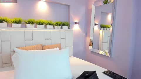 ValeriaGarciax online show from 11.15.25