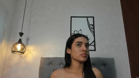 valeriajons online show from 10.22.25
