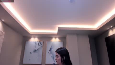 Valeria online show from 01.12.25