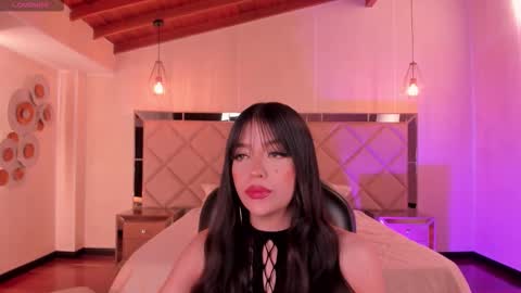 Valeria online show from 11.15.25