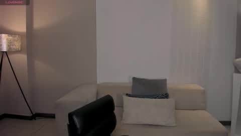 VALERIA ROSSI  online show from 02.19.26