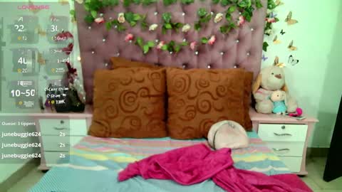 Snapshot of valeriatsx chatting on 01.29.25 La valerie26 online show from 01.29.25