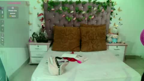 Snapshot of valeriatsx chatting on 02.26.25 La valerie26 online show from 02.26.25