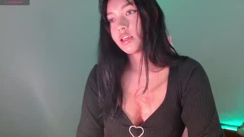 Snapshot of valeribell1 chatting on 12.04.24 Valeri online show from 12.04.24