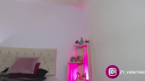 Valeriee online show from 12.04.24