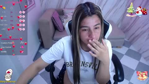 valerie_b online show from 01.23.25
