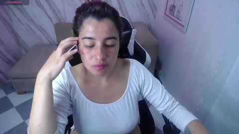 valerie_b online show from 02.14.25