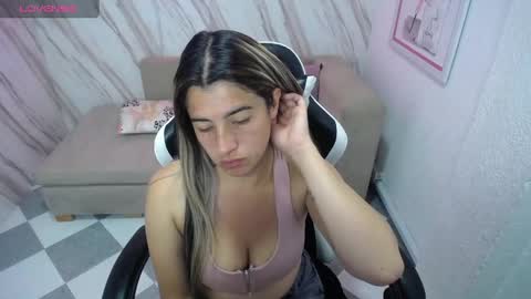 valerie_b online show from 03.01.25