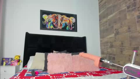 VALERIE online show from 10.29.25