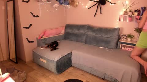 Snapshot of valerie_cutee chatting on 11.02.25 Lera online show from 11.02.25