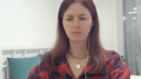 Snapshot of valerie_rose777 chatting on 01.26.25 valerie_rose777 online show from 01.26.25