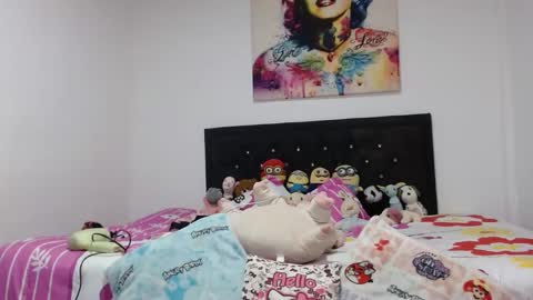 Snapshot of valerie_rousse chatting on 03.05.25 valerie_rousse online show from 03.05.25