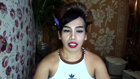 Snapshot of valerie_sensual chatting on 08.04.26 valerie_sensual online show from 08.04.26