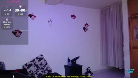 Snapshot of valerie_smile chatting on 11.03.25 Valerie online show from 11.03.25