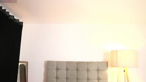 Snapshot of valeriebony chatting on 01.28.25 Valerie Style3 online show from 01.28.25