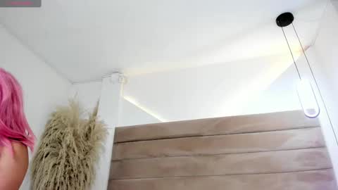 Snapshot of valeriediazx chatting on 10.07.25 valeri online show from 10.07.25