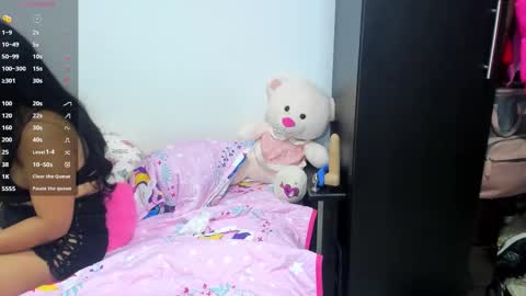 Valerie online show from 10.10.25