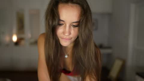 Snapshot of valerieh chatting on 10.13.25 Valerie online show from 10.13.25