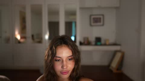 Snapshot of valerieh chatting on 10.27.25 Valerie online show from 10.27.25