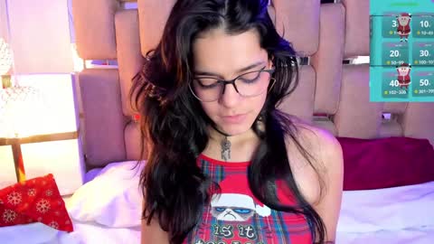 Valeria online show from 12.21.24