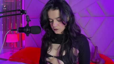 Valeria online show from 11.14.25