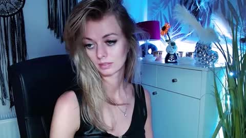 Snapshot of valerieluvsugar chatting on 02.20.25 Valerie online show from 02.20.25