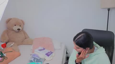 Juli C online show from 09.30.25