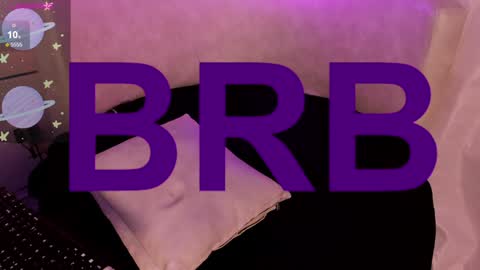 Valeria GomezGMT-5 2200-0600 online show from 12.27.24