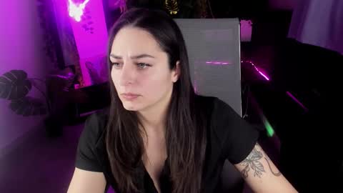 Valerie online show from 02.11.26