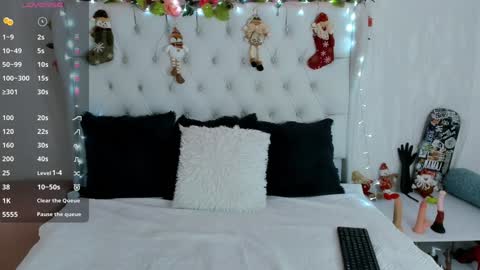 valeria111111 online show from 12.13.24