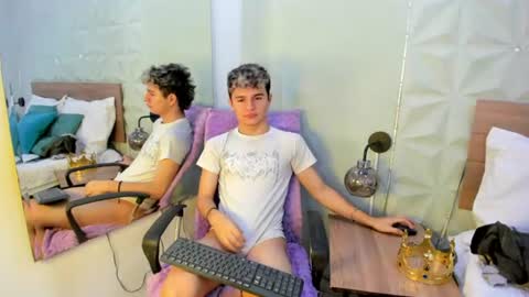 Snapshot of valerius_angel chatting on 06.23.26 V A L E R I U S online show from 06.23.26