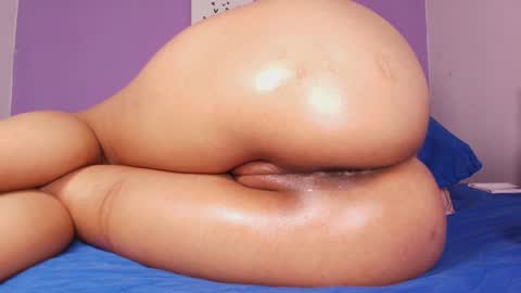 Snapshot of valery_97 chatting on 12.18.24 Valeryn online show from 12.18.24