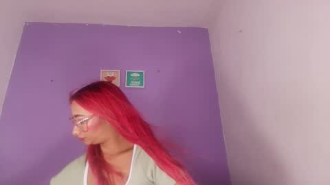 Snapshot of valery_97 chatting on 12.28.24 Valeryn online show from 12.28.24