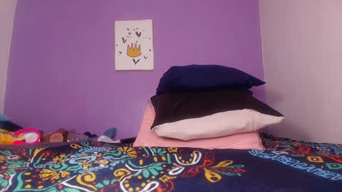 Snapshot of valery_97 chatting on 12.28.24 Valeryn online show from 12.28.24