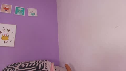 Snapshot of valery_97 chatting on 01.28.25 Valeryn online show from 01.28.25