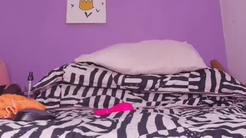 Snapshot of valery_97 chatting on 02.25.25 Valeryn online show from 02.25.25