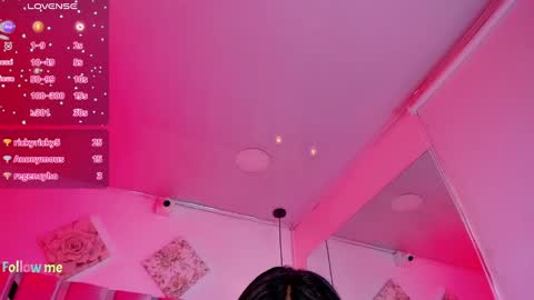 Snapshot of valery__ws chatting on 01.12.25 Valery online show from 01.12.25