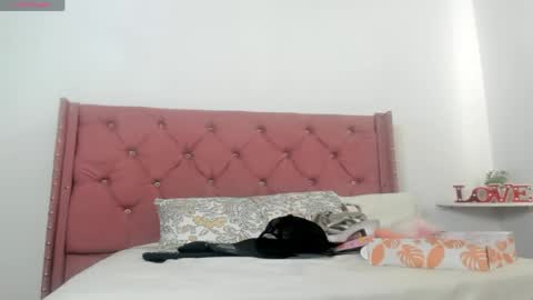 valery_hot692 online show from 05.19.26