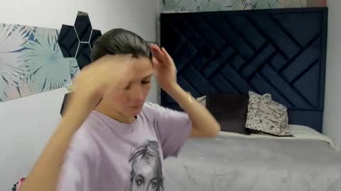 VALERY MORE online show from 11.20.25