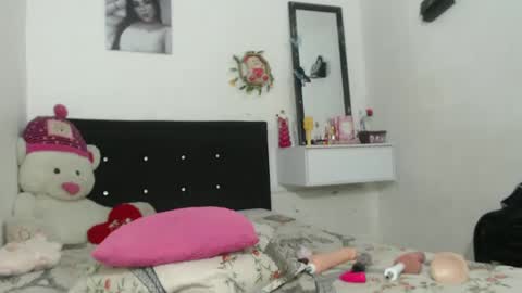 Snapshot of valery_prinss5 chatting on 09.25.25 valery_prinss5 online show from 09.25.25