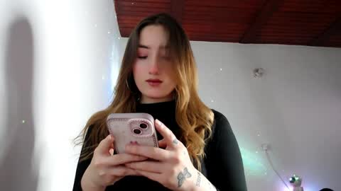 Snapshot of valery_salmons chatting on 05.22.26 valery_salmons online show from 05.22.26