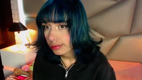 valery_smith15 online show from 01.07.25