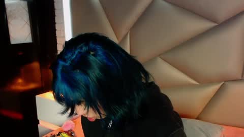 valery_smith15 online show from 01.07.25